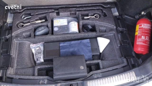 Mazda 6 2.2D, снимка 12 - Автомобили и джипове - 50820013