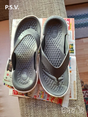 TENDENZ 44 номер мъжки джапанки, снимка 2 - Маратонки - 50841359