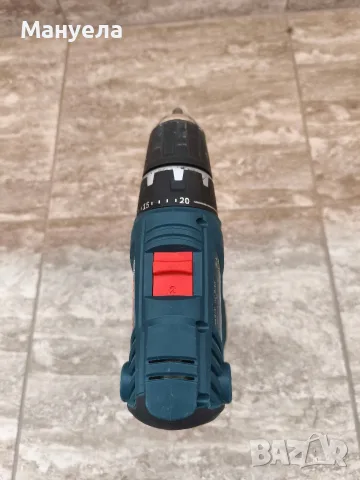Винтоверт Bosch GSR 18V-21, снимка 3 - Винтоверти - 56394387