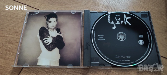 Björk - Debut (CD) , снимка 3 - CD дискове - 50594314