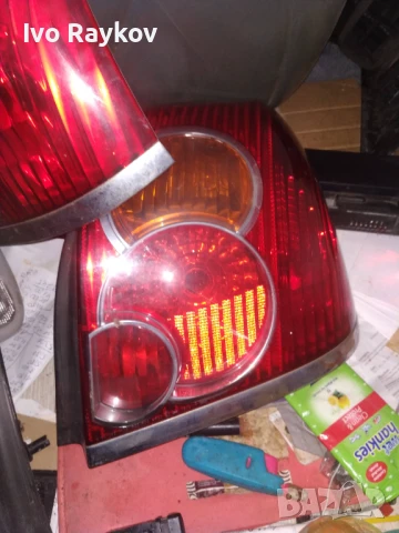 Стоп , ляв и десен за TOYOTA AVENSIS 2007 , , снимка 15 - Части - 50196338