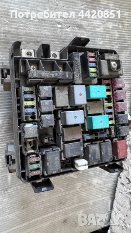 Контролен Модул (Бушонно Табло BSI / BSM ) за Toyota Corolla - PA66+PPE