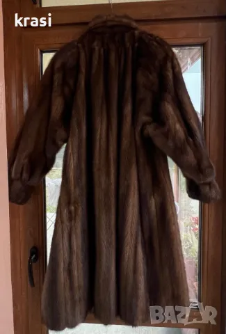 Модно Зимно Палто от Визон, Като ново, Без забележки, снимка 8 - Палта, манта - 46244992