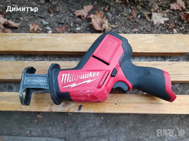 Milwaukee M12 CHZ тяло на безчетков саблен трион