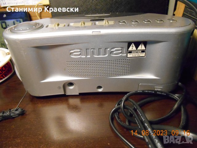 Aiwa FR-A505s RADIO ALARM CLOCK large display, снимка 10 - Други - 41982527