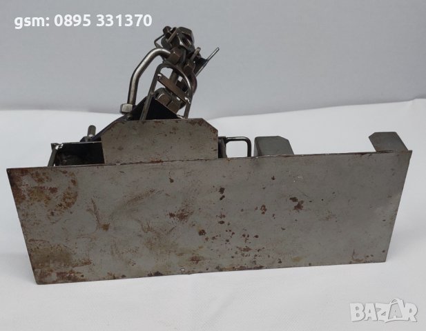 От болтове и гайки  - Фигура, човек с компютър, готвач - моливник, снимка 9 - Статуетки - 41924552