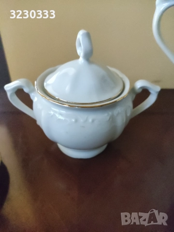 Ποрцеланов сервиз за кафе, снимка 5 - Сервизи - 51604997