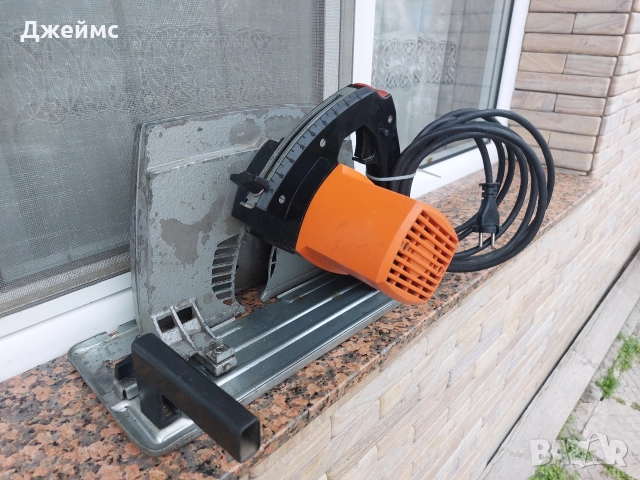 Ръчен циркуляр Holz-her/ 1350W, снимка 5 - Други инструменти - 52659988