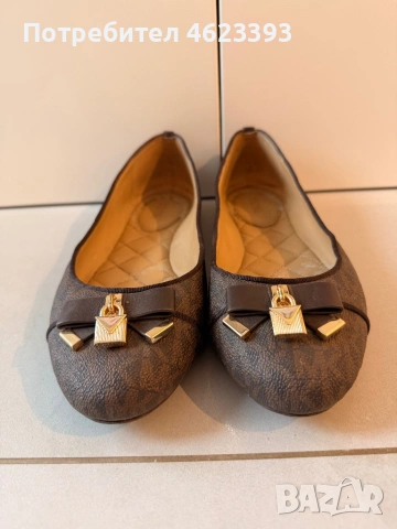 Дамски пантофки Michael Kors, снимка 2 - Дамски ежедневни обувки - 53573551