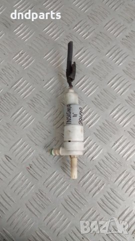 Помпичка чистачки Opel Insignia 2011г.	