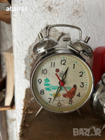 Будилници , снимка 2 - Антикварни и старинни предмети - 52986226