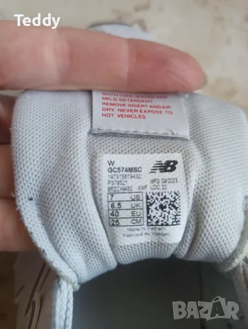Дамски маратонки New Balance 574, номер 39- 39.5, снимка 3 - Маратонки - 56074738