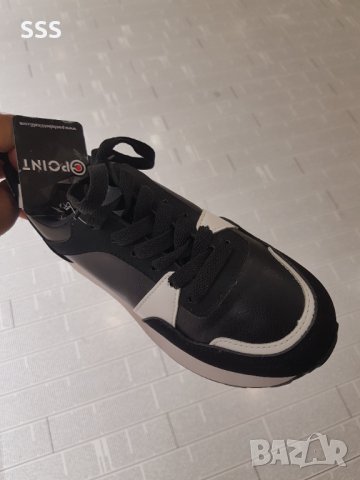 Обувки, снимка 2 - Дамски ежедневни обувки - 41933877