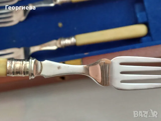 Посребрени прибори с дървена кутия, снимка 11 - Прибори за хранене, готвене и сервиране - 55889157