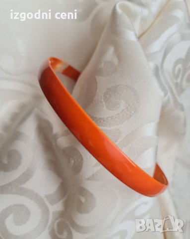 Пластмасова тънка оранжева диадема, снимка 3 - Аксесоари за коса - 35758496
