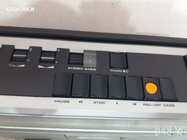 Радиокасетофон Grundig rr 621, снимка 7 - Радиокасетофони, транзистори - 55967715