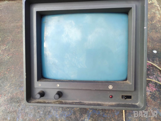 Продавам много стар монитор за български компютър Правец 82, снимка 9 - Други ценни предмети - 36157111