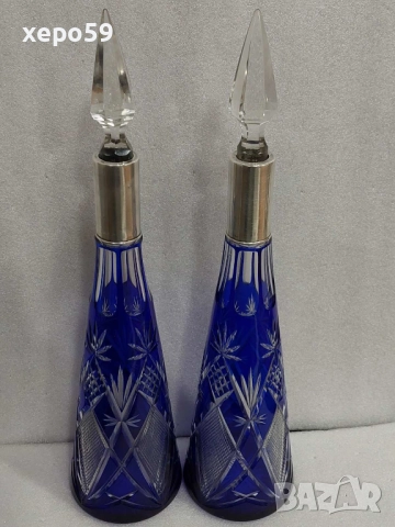  Прекрасни кристални бутилки за ликьор със сребърни гривни''Бохемия кристал-1900 год.сребро 800