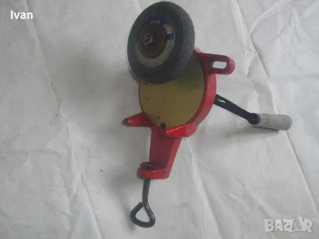 2,5 кг Немски РЪЧЕН ШМИРГЕЛ  с възможност за шлифовъчен камък диск до ф 200мм ОТЛИЧЕН ГОЛЯМ, снимка 5 - Други инструменти - 47602865