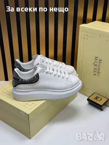 Alexander McQueen Дамски Маратонки С Кристали👟Дамски Спортни Обувки С Камъни - 3 Цвята Код E143, снимка 9 - Маратонки - 55799954