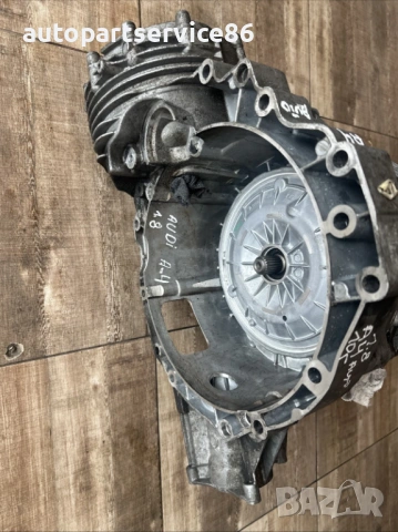 Audi A4 B8 автоматична скоростна кутия 0AW301103N S-line оригинална 1.8 TFSI 2008 г., снимка 2 - Части - 53576196