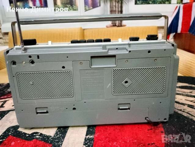 Радио касетофон SANYO M9901K, снимка 6 - Радиокасетофони, транзистори - 53689163