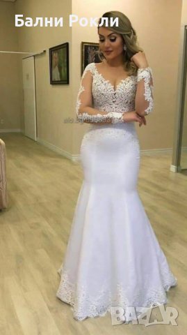 Сватбена рокля с акцент сърце в бяло