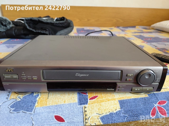 Vhs видео JVC, снимка 4 - Плейъри, домашно кино, прожектори - 53464960