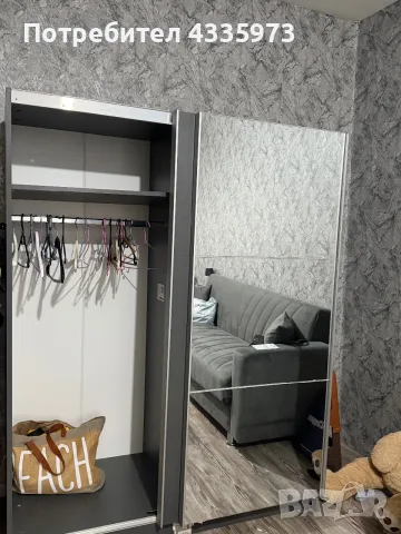 Двукрилен Гардероб, снимка 3 - Гардероби - 56225897