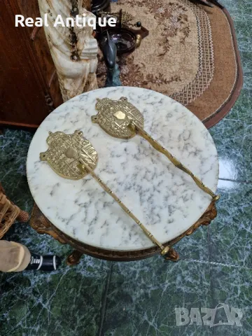 Чифт прекрасни антикварни английски стенни бронзови закачалки