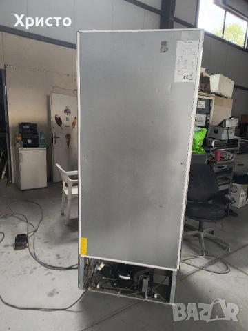 Средно температурен хладилен шкаф -- 2 + 8 градуса, снимка 10 - Хладилни витрини и фризери - 53452053