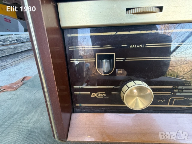 Продавам Лампово радио Philips , снимка 5 - Антикварни и старинни предмети - 52461339