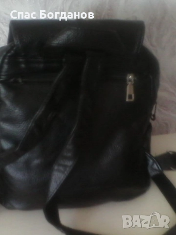 Продавам дамска раница, снимка 2 - Раници - 51700869