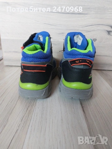 Детски боти Sketchers 31 номер , снимка 3 - Детски боти и ботуши - 53859284