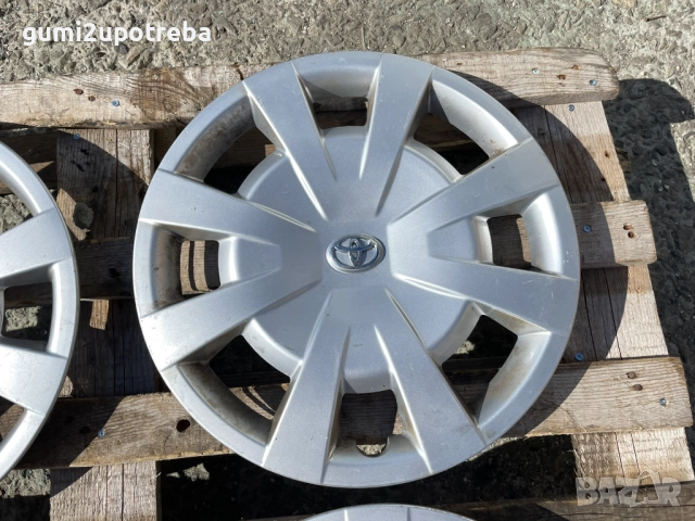16 цола Тасове Toyota Avensis Corolla 42602-05120 Оригинални, снимка 5 - Аксесоари и консумативи - 51869169