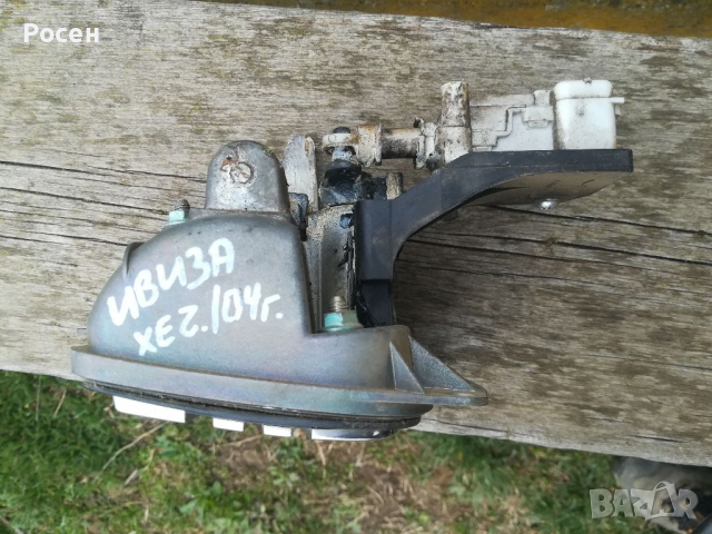 Ключалка за Сеат, снимка 2 - Части - 36139598