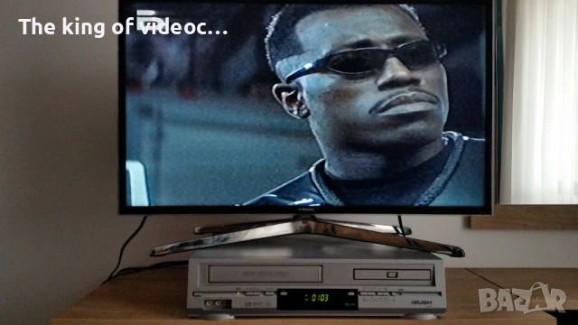 Видеокасета " Блейд " 1998 година VHS , снимка 3 - Други жанрове - 53402204