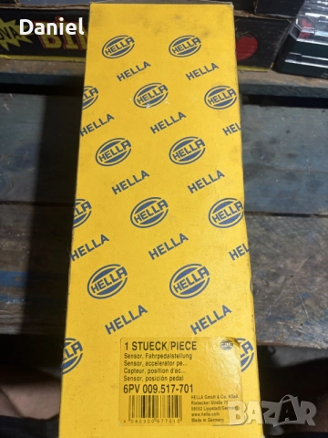 Педал на газта / датчик педал газ HELLA 6PV 009 517-701 – нов