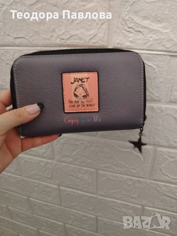 Дамско портмоне Janet Paris, снимка 3 - Портфейли, портмонета - 53472944
