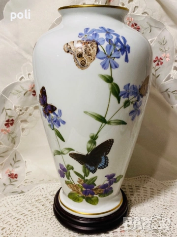 порцеланова ваза, снимка 3 - Вази - 53629770