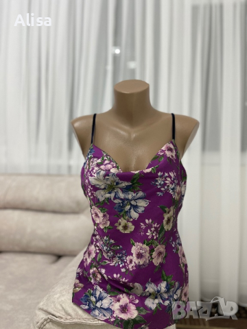 Нов топ на Зара