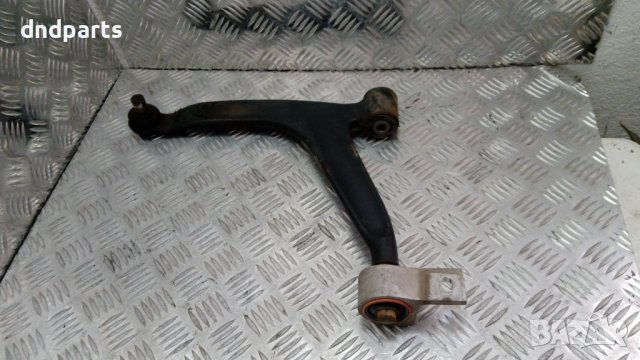 Ляв носач Citroen Xsara Picasso 1.8i 16v 2002г.