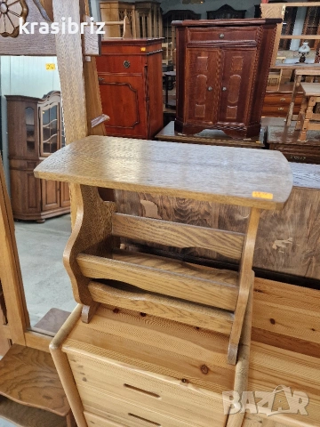 Масичка с поставка за вестници и списания-внос от Германия!, снимка 2 - Маси - 53536770