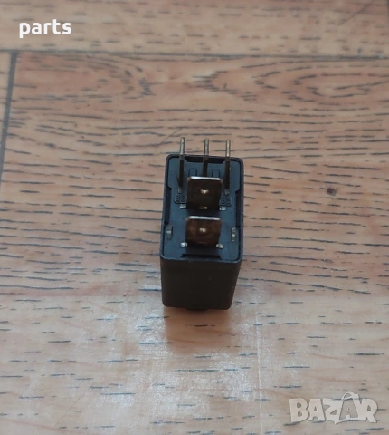 Реле 385 Ауди A6 4F C6 - A2 - A3 - A4 - A8 - VW Голф - Пасат - Бора - 8Z0951253, снимка 4 - Части - 53821254