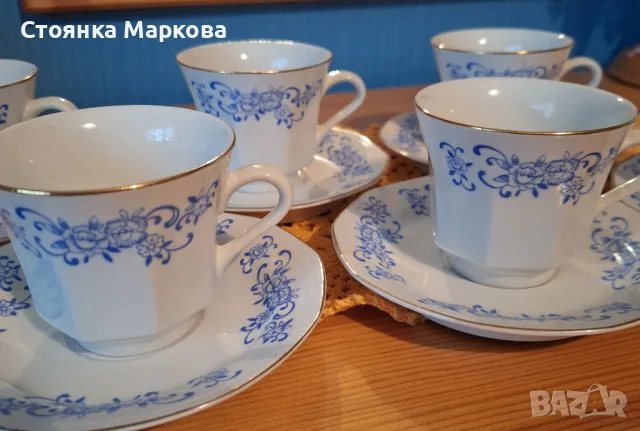 фин и красив порцеланов сервиз в синьо, снимка 3 - Сервизи - 49712456