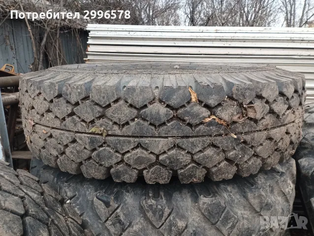 Гуми гума 12.00 R 20 камион Урал Зил Газ Виатнамка , снимка 2 - Гуми и джанти - 47735238