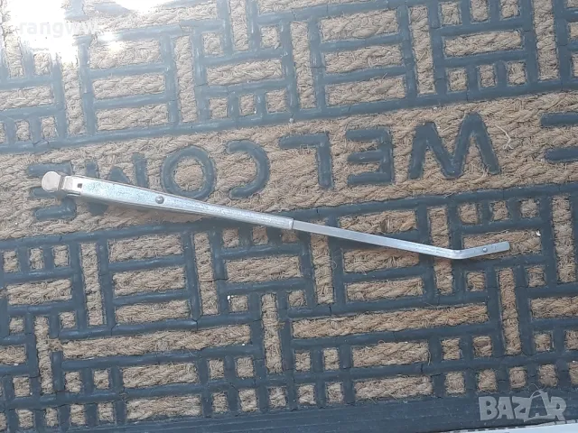 ПРЕДНА ЧИСТАЧКА и рамо за ВАЗ Лада, снимка 2 - Части - 50108138