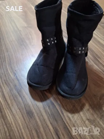 Черни Велурени Боти, снимка 2 - Дамски боти - 48273279