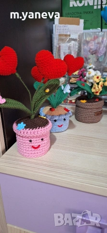 ръчно плетени цветя, снимка 4 - Декорация за дома - 53077727