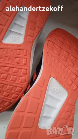 Маратонки Adidas, снимка 3 - Маратонки - 50430784